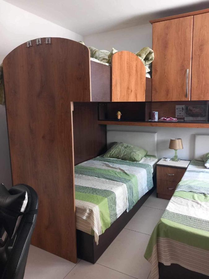 St Pauls Bay Luxury 2 Bedroom Apartment Blue Water Suite Flat 36 St. Paul's Bay Bagian luar foto
